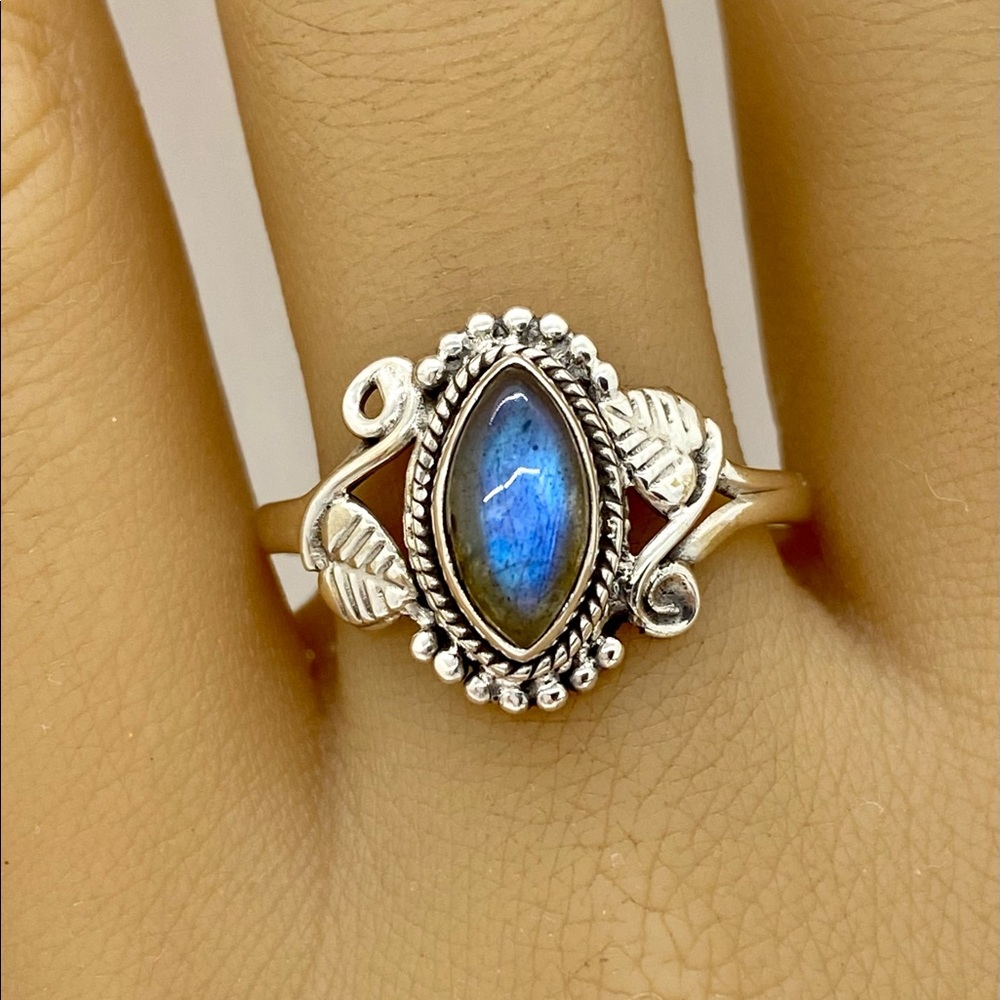 Genuine Labradorite & Solid Sterling Silver Ring - Sz. 8